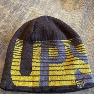 NWT UPS Skull Cap 8in knit Cap Hat beanie A18